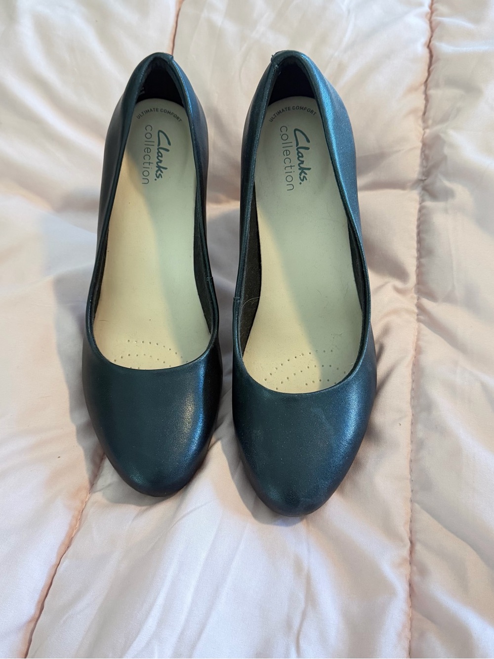 Clarks Black Leather Women's Heeled Pumps